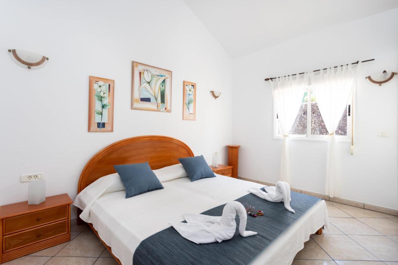 Casa Naranja - Heated Pool - Bbq - Terrace - Free Wifi - Child & Pet-Friendly - 3 Bedrooms - 6 People Poris de Abona Extérieur photo