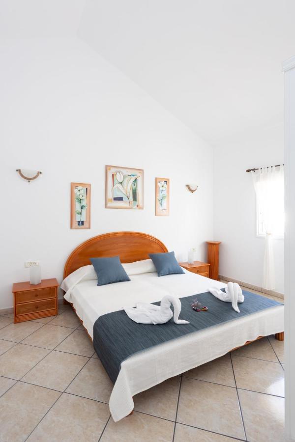Casa Naranja - Heated Pool - Bbq - Terrace - Free Wifi - Child & Pet-Friendly - 3 Bedrooms - 6 People Poris de Abona Extérieur photo