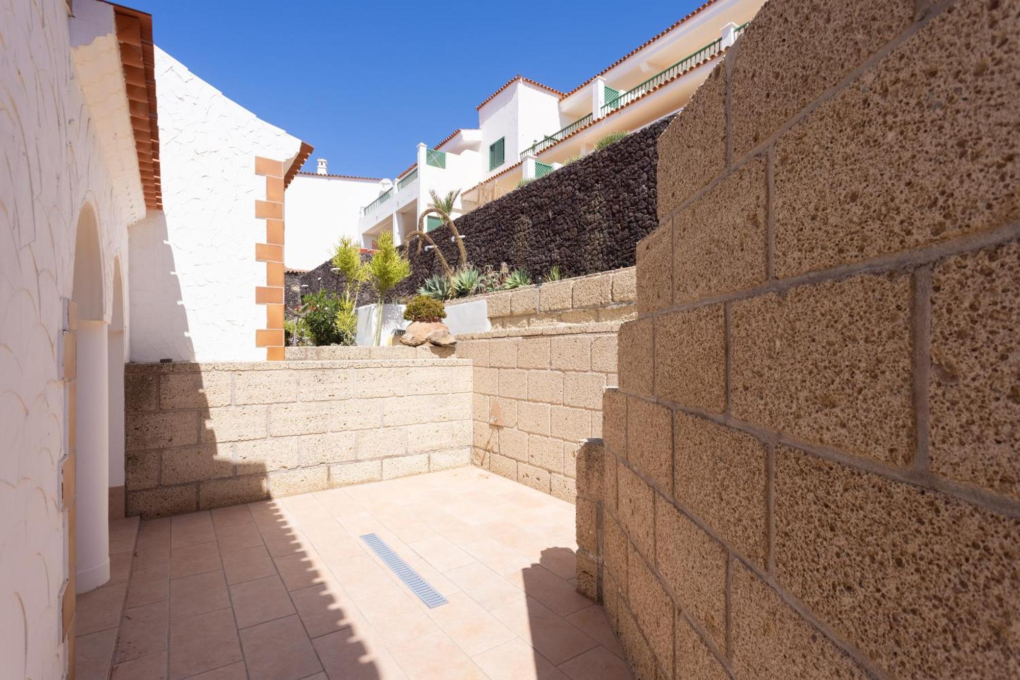 Casa Naranja - Heated Pool - Bbq - Terrace - Free Wifi - Child & Pet-Friendly - 3 Bedrooms - 6 People Poris de Abona Extérieur photo